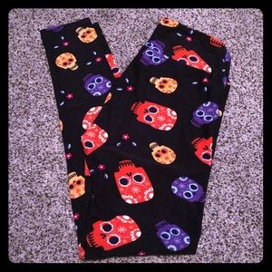 Halloween skull leggings